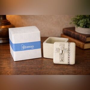 Roma Cream Decorative Box Base